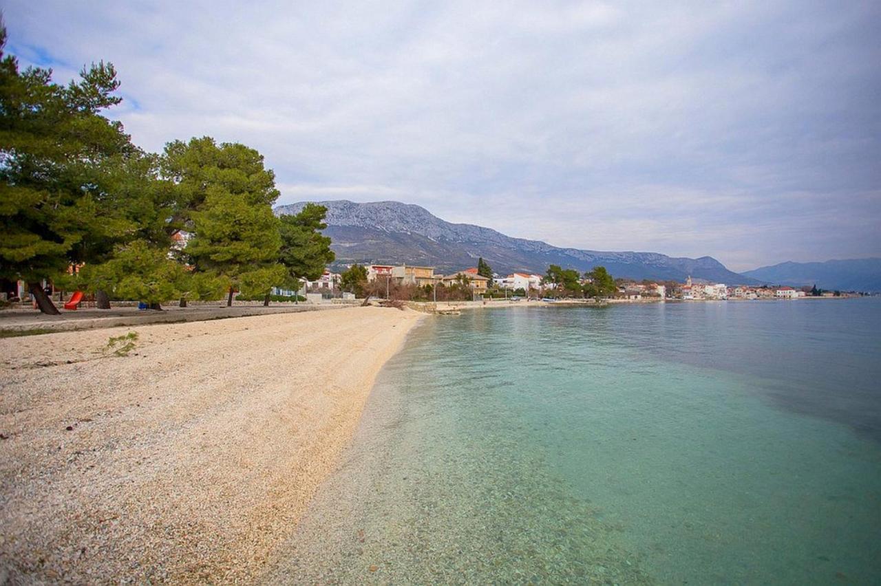 Villa Elysium - Beautiful Family House With Heated Pool Kaštela Esterno foto