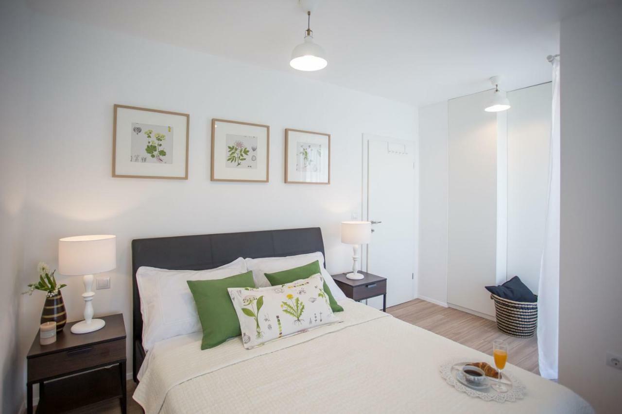 Villa Elysium - Beautiful Family House With Heated Pool Kaštela Esterno foto