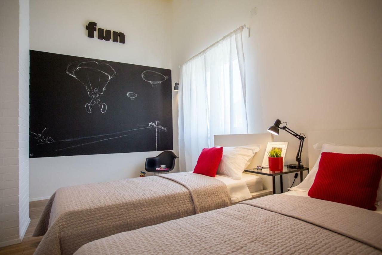 Villa Elysium - Beautiful Family House With Heated Pool Kaštela Esterno foto